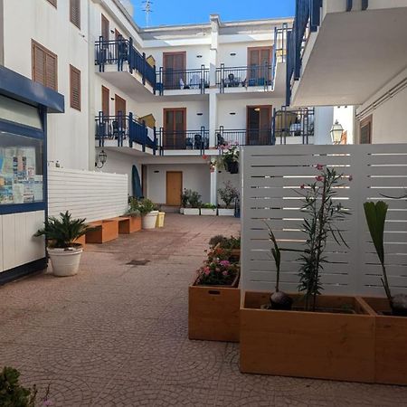 Residence Marinella 산비토로카포 외부 사진