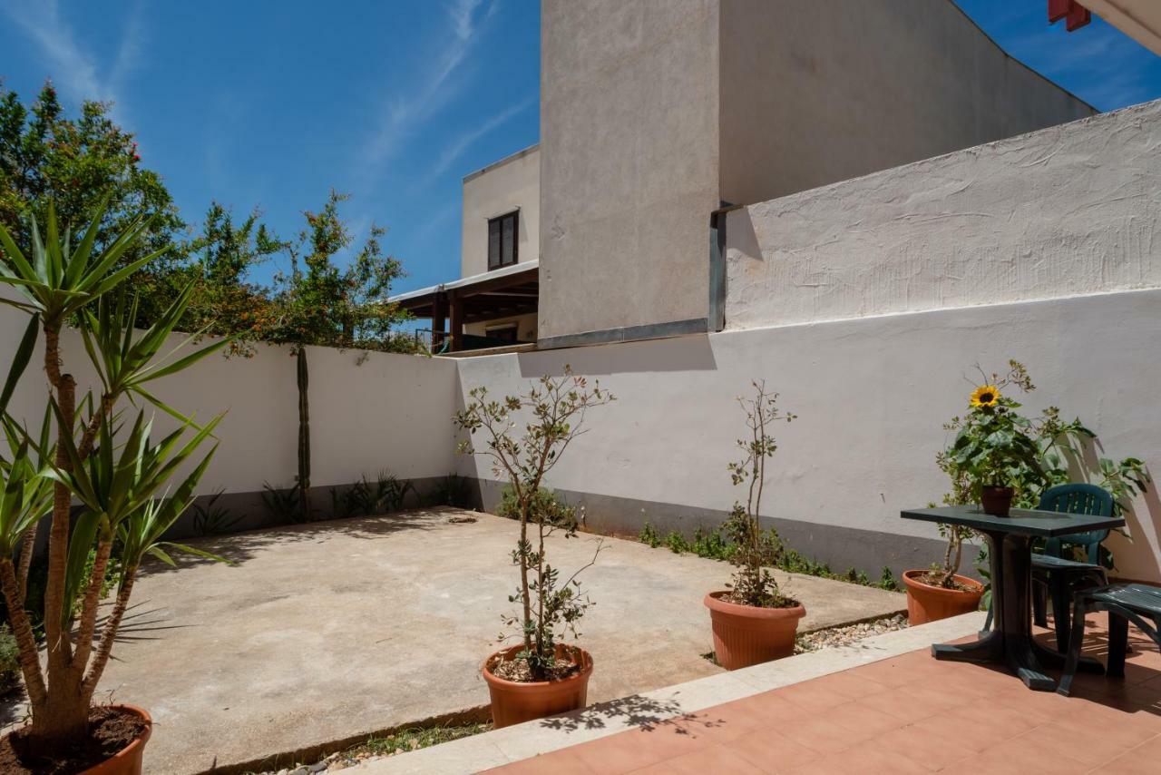 Residence Marinella 산비토로카포 외부 사진