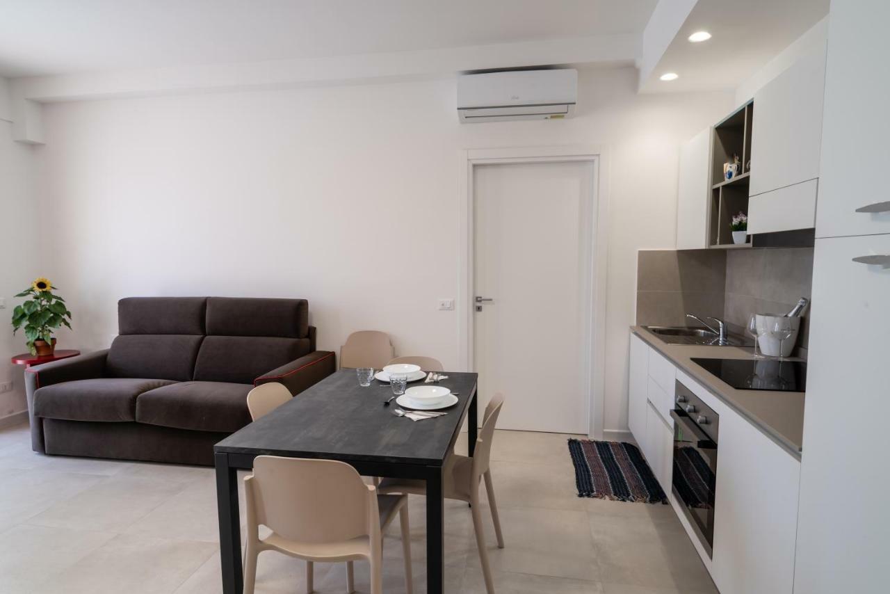 Residence Marinella 산비토로카포 외부 사진