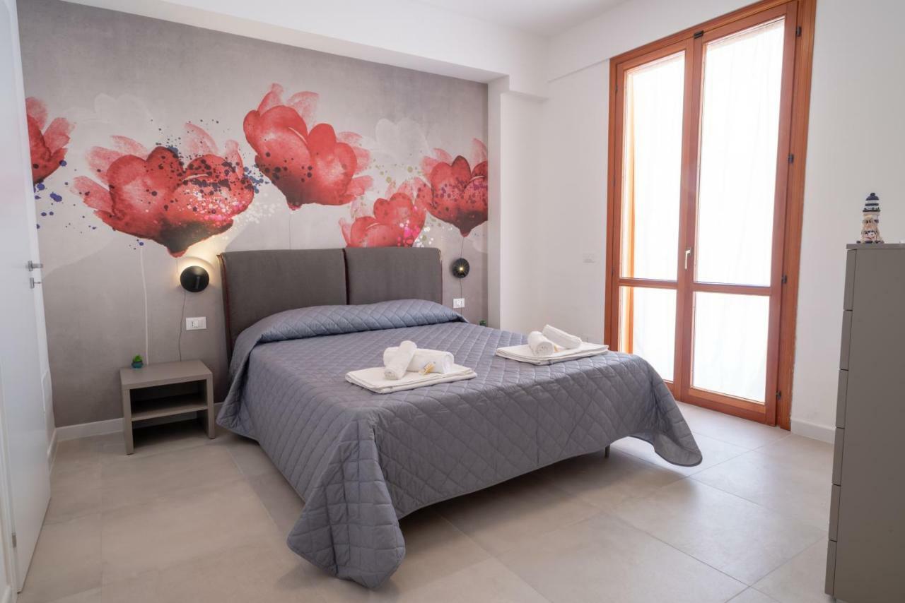 Residence Marinella 산비토로카포 외부 사진